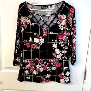 New York & Company 3/4 sleeve top